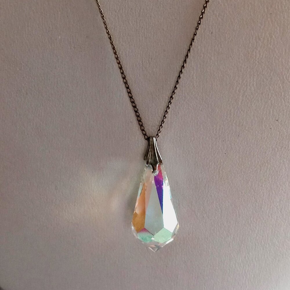 🔥🔥Stunning Vintage Sparkling Teardrop Aurora Crystal Pendant Necklace🔥🔥 - Picture 7 of 9
